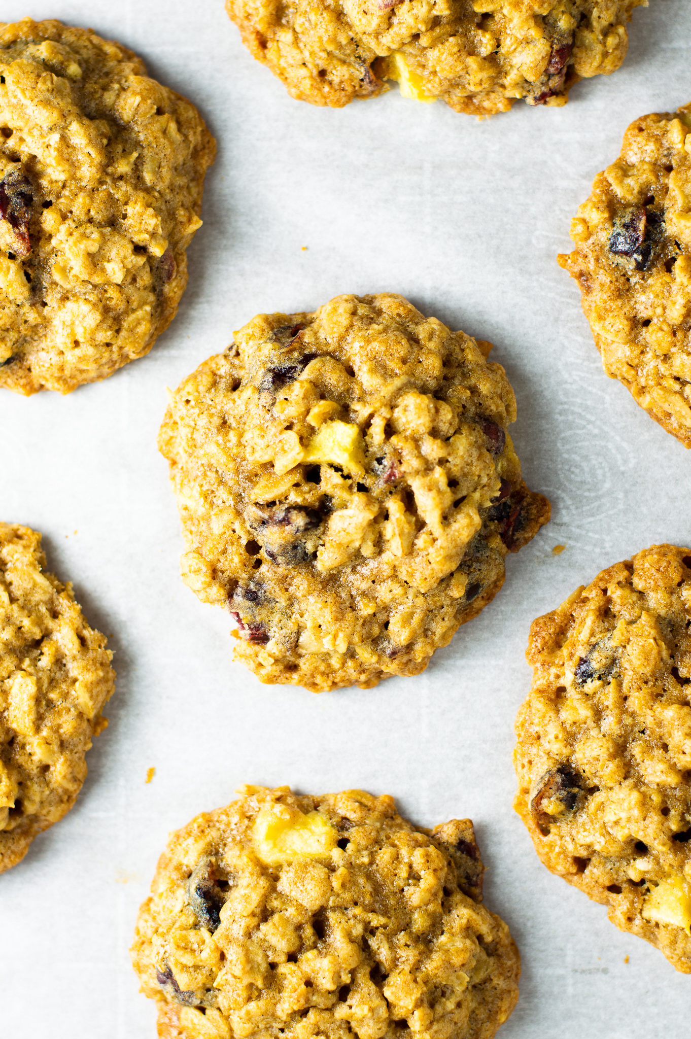 Apple and Raisin Oatmeal Cookies