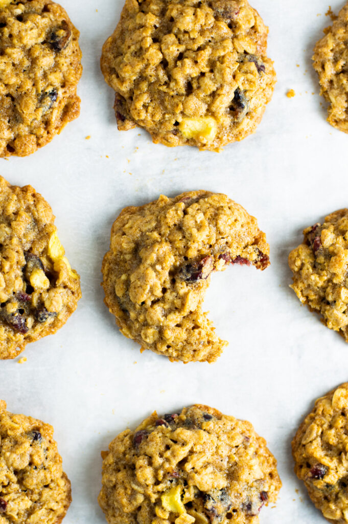 Apple and Raisin Oatmeal Cookies