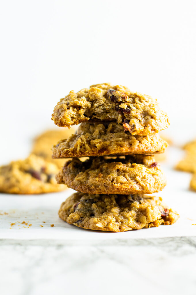 Apple and Raisin Oatmeal Cookies