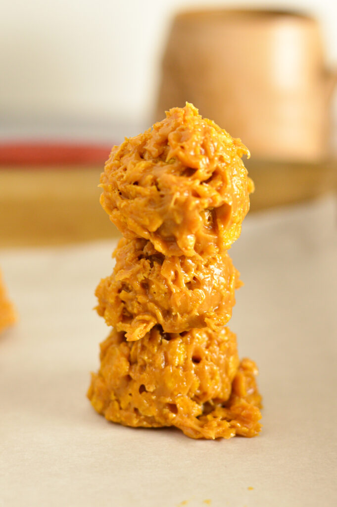 3 Ingredient Cornflake Cookies