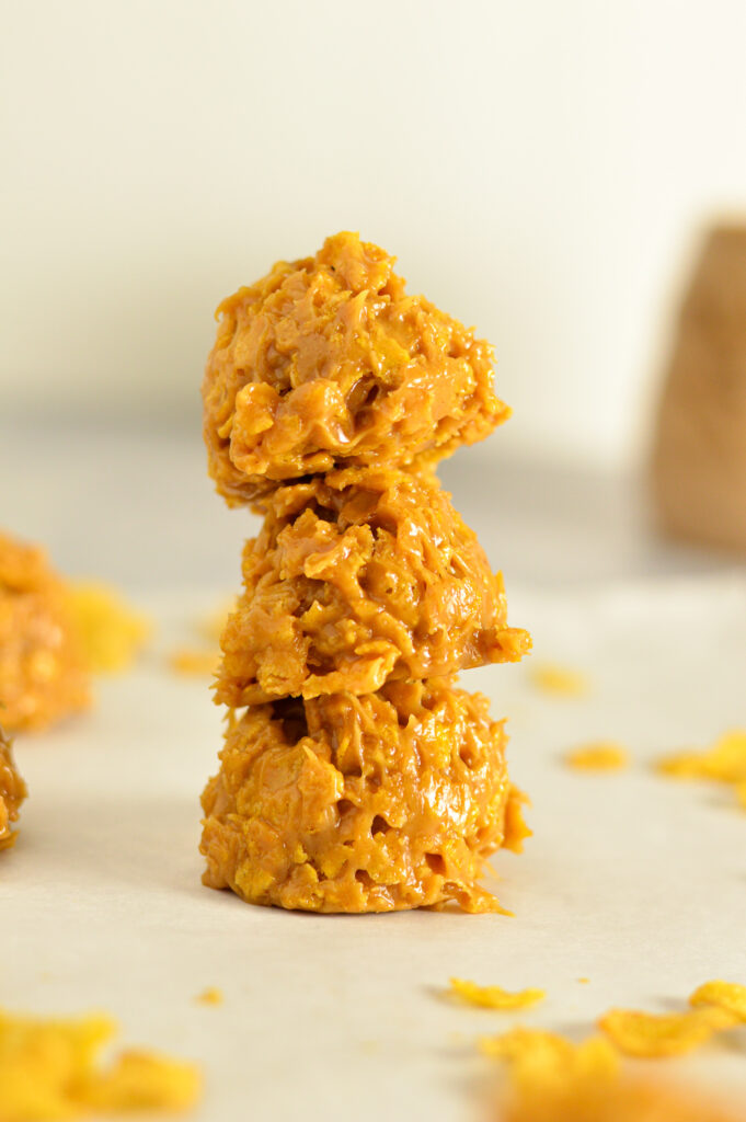 3 Ingredient Cornflake Cookies