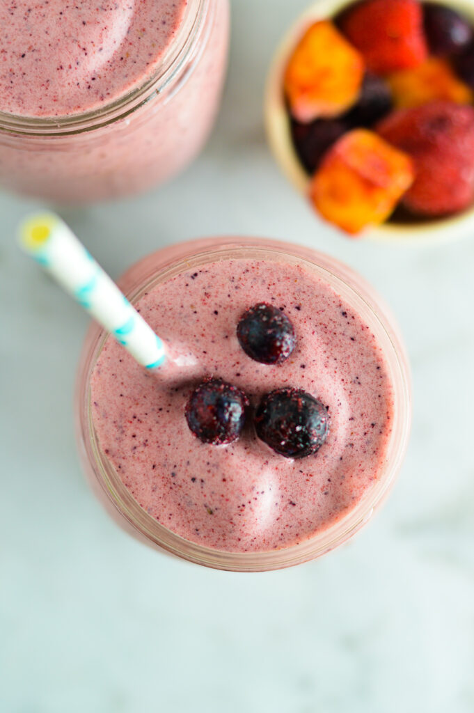 Mango Berry Smoothie