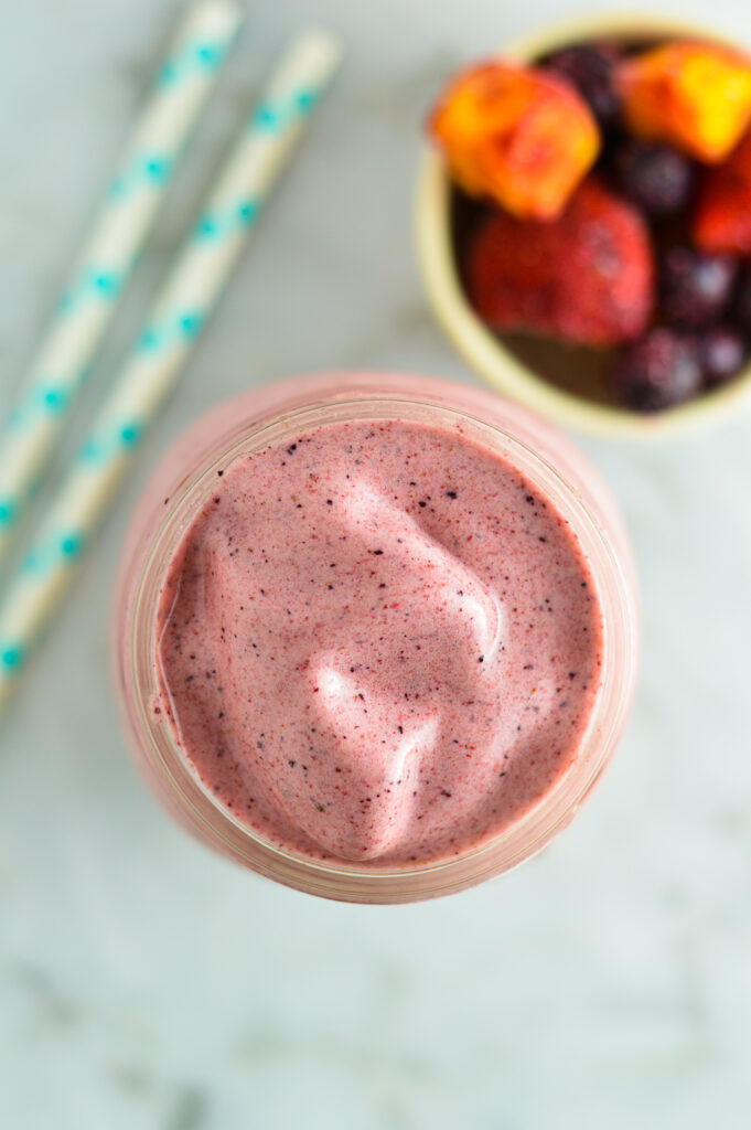 Mango Berry Smoothie