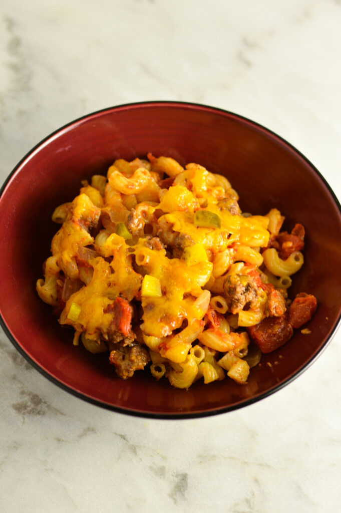 Cheeseburger Macaroni and Cheese Casserole