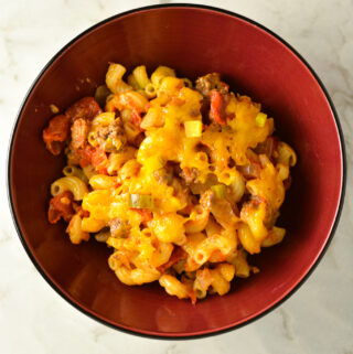 Cheeseburger Macaroni and Cheese Casserole