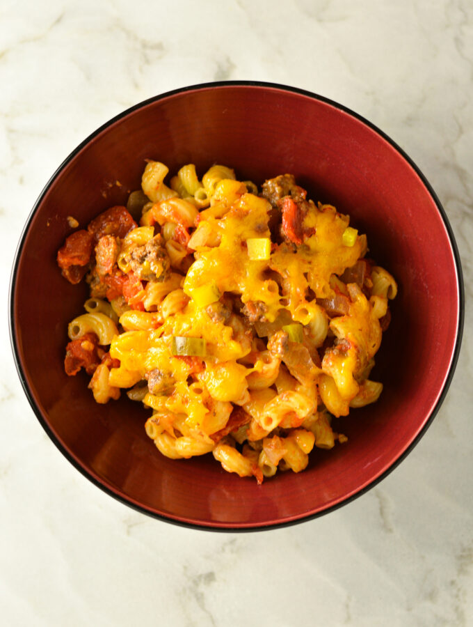 Cheeseburger Macaroni and Cheese Casserole