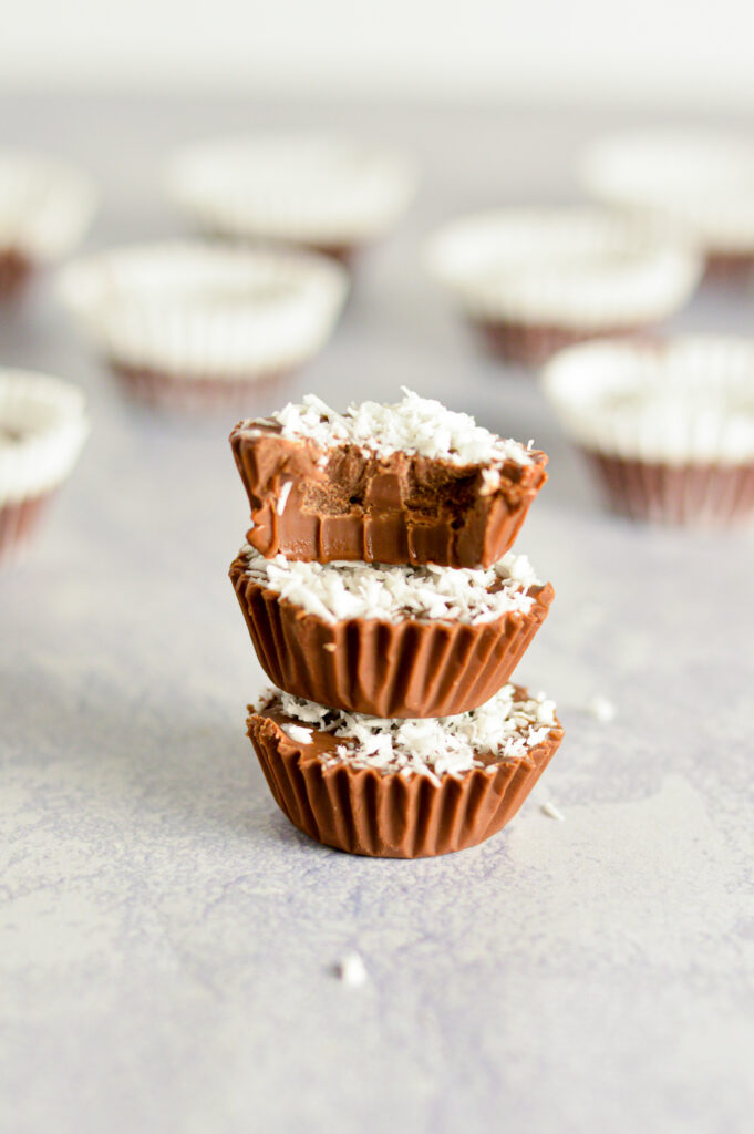 Coconut Mini Nutella Cups