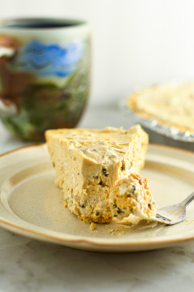 No Bake Peanut Butter Chocolate Chip Pie