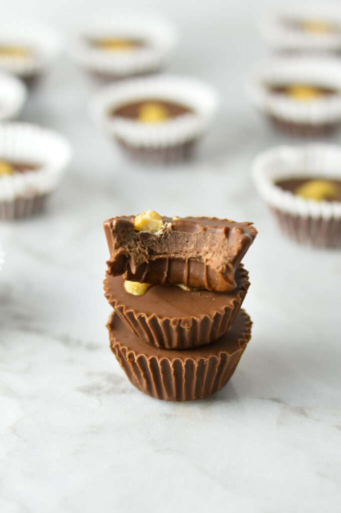 Cashew Mini Nutella Cups