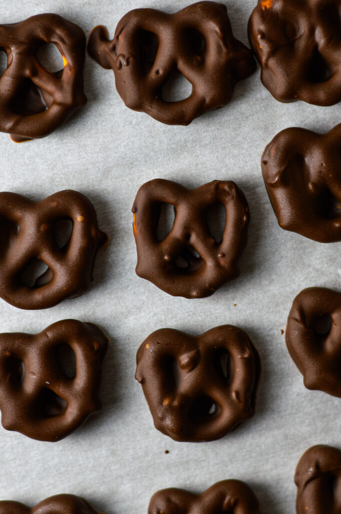 Chocolate Pretzels