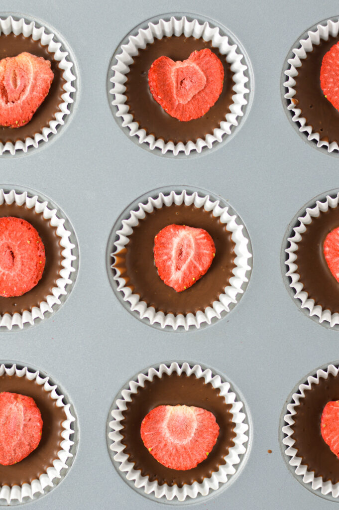 Mini Strawberry Nutella Cups