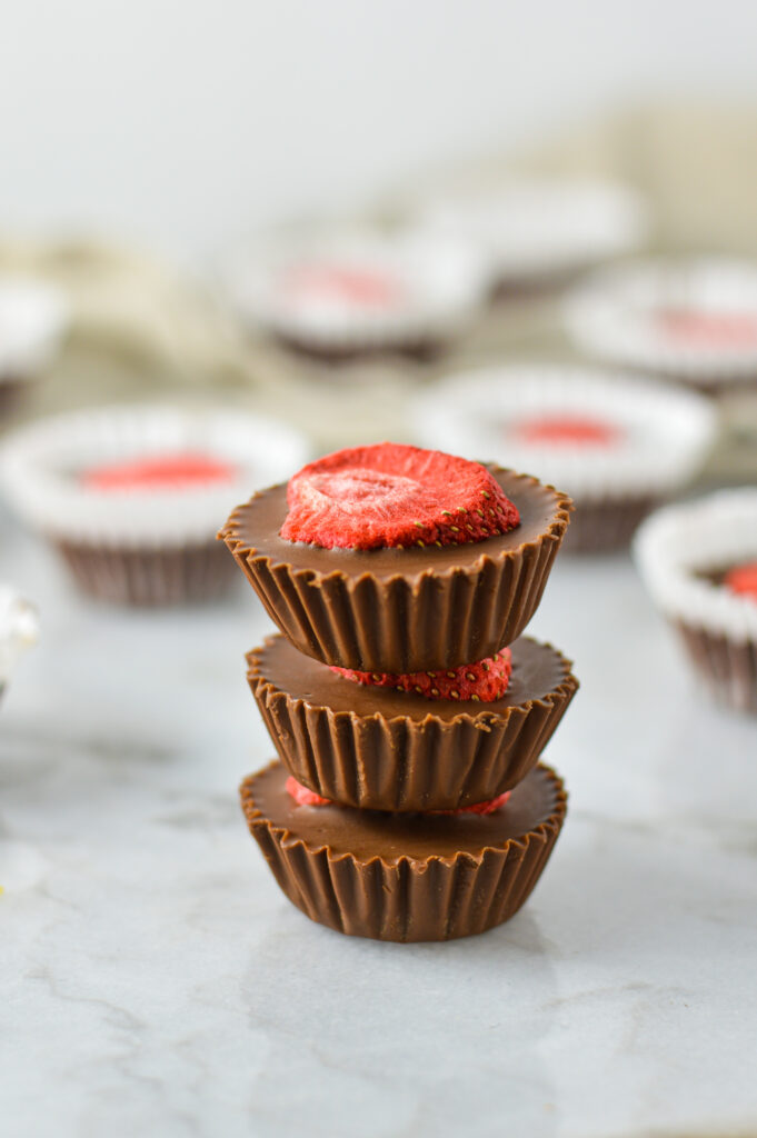 Mini Strawberry Nutella Cups