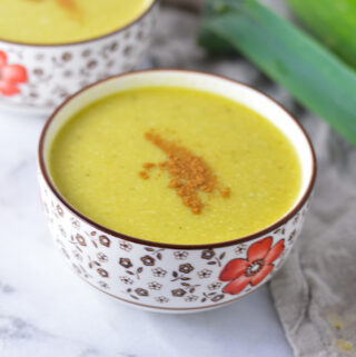 Vegan Cauliflower and Leek Soup