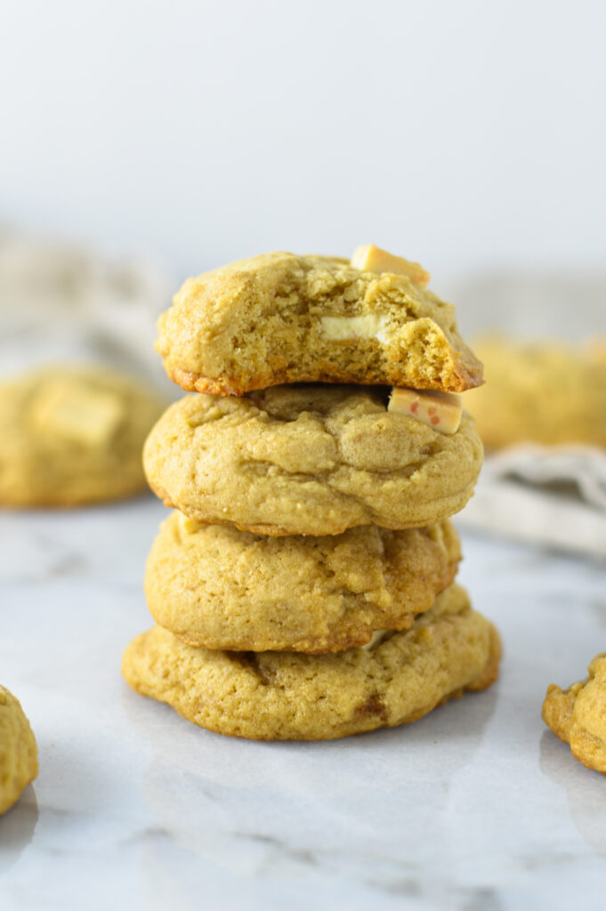 Chewy Peppermint Chunk Cookies