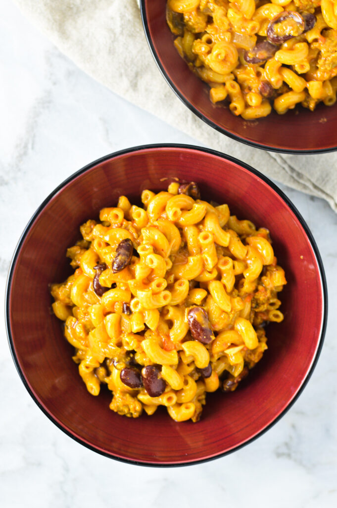 Vegan Chili Mac and Cheese