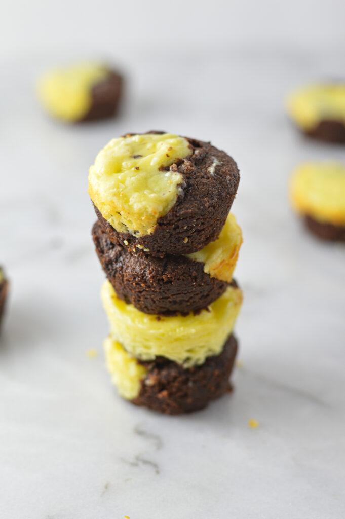 Cheesecake Brownie Bites