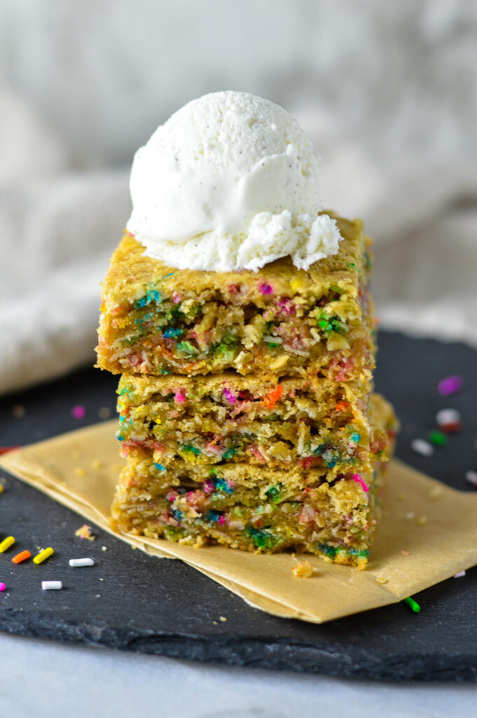 Funfetti Oat Bars