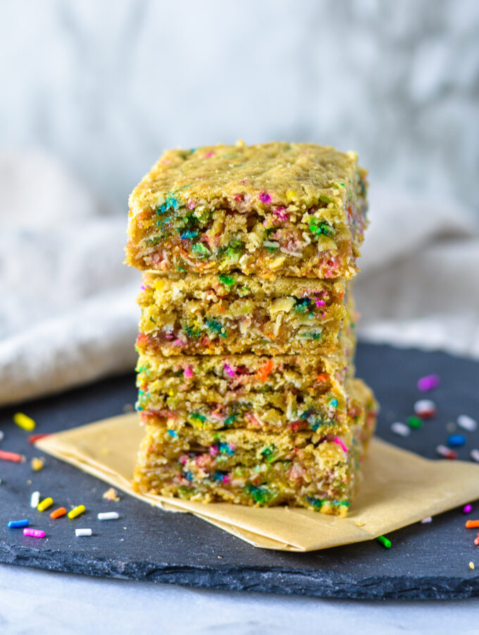 Funfetti Oat Bars