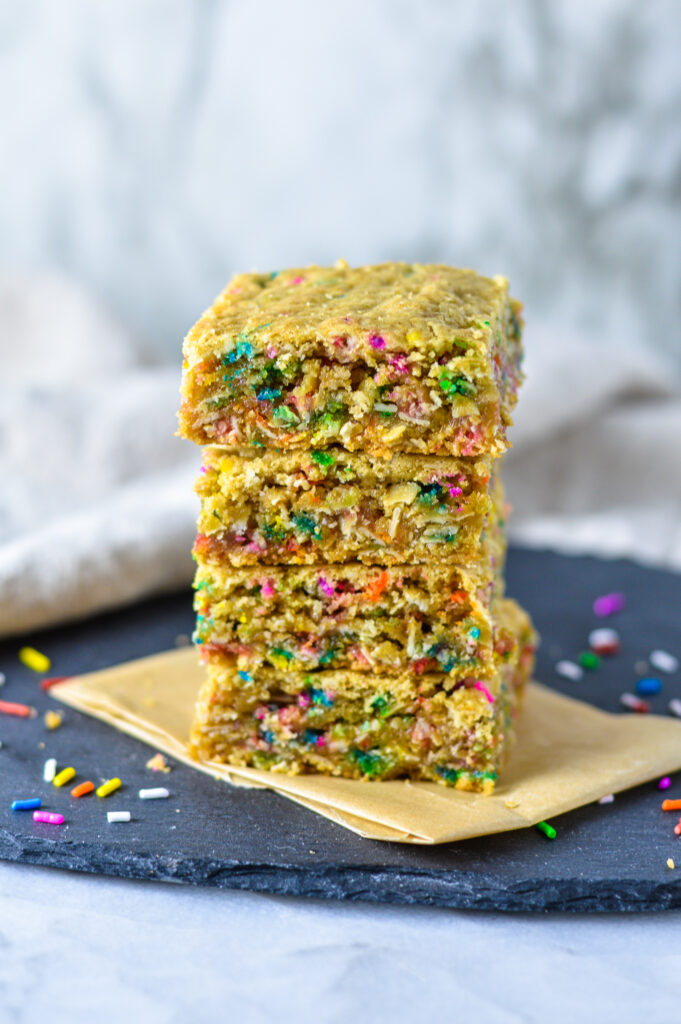 Funfetti Oat Bars