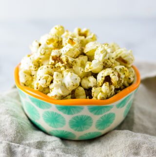 Dill Pickle Popcorn