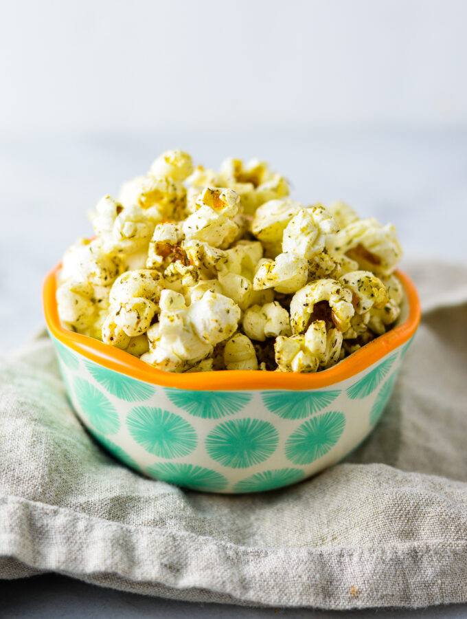 Dill Pickle Popcorn