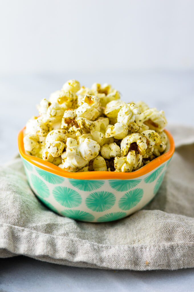 Dill Pickle Popcorn