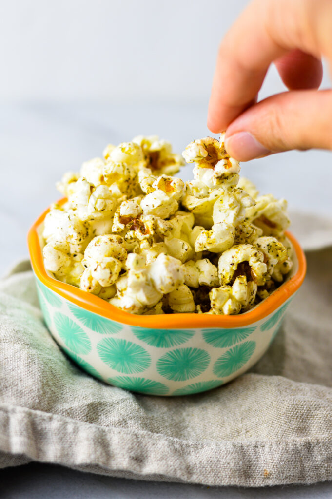 Dill Pickle Popcorn