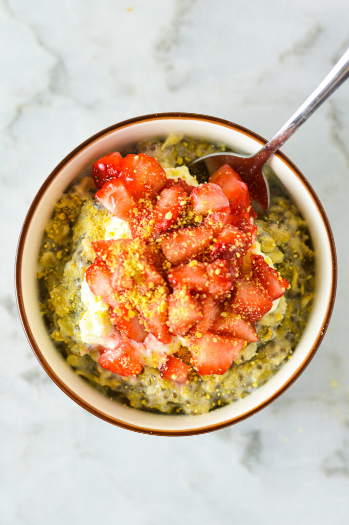 Strawberry Cheesecake Oatmeal