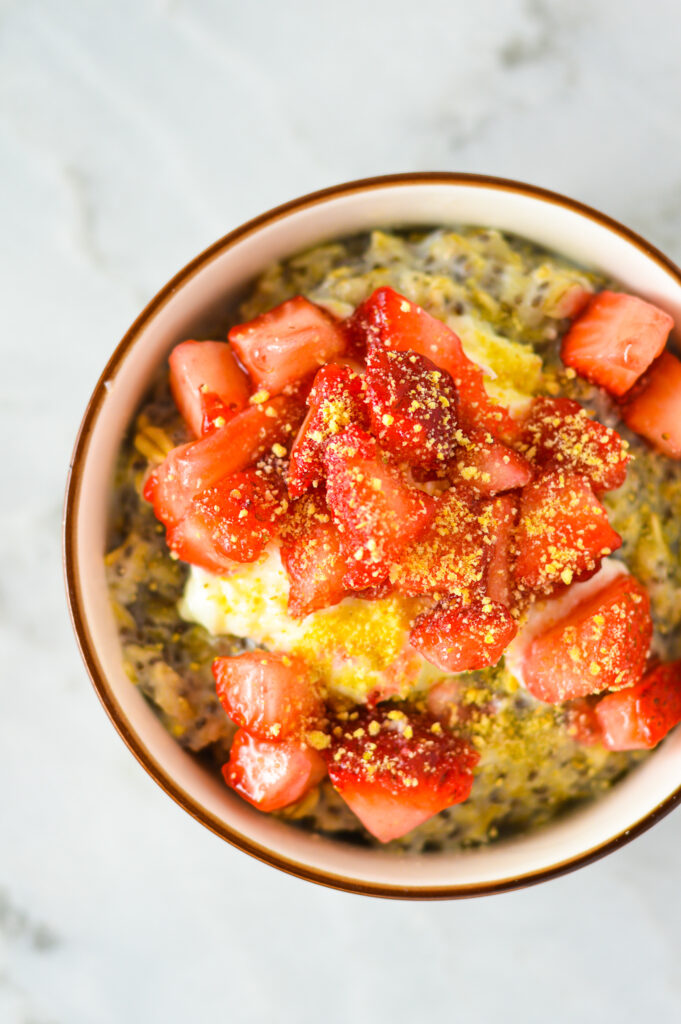 Strawberry Cheesecake Oatmeal