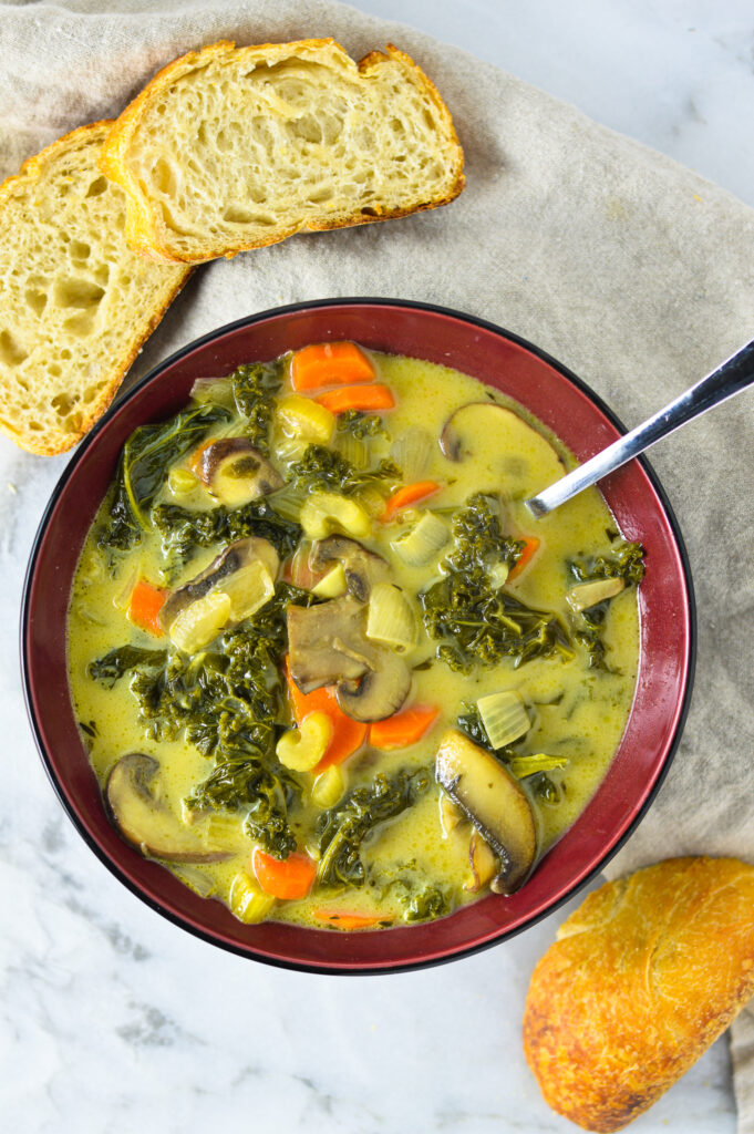 Creamy Kale and Mushroom Soup