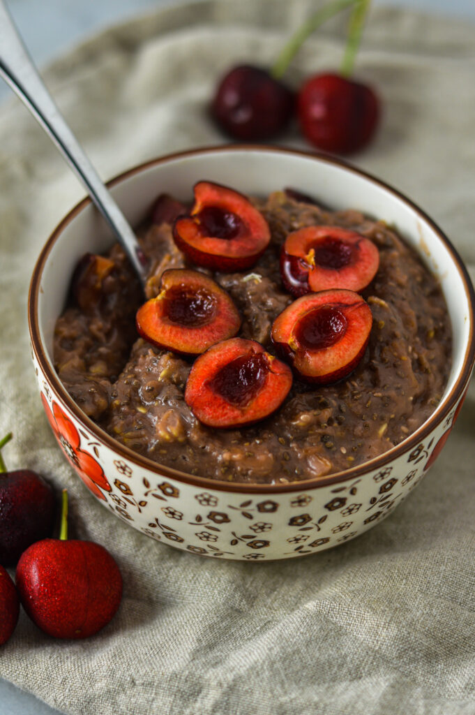 Vegan Cherry Oatmeal