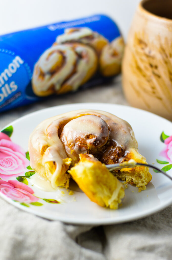 Air Fryer Pillsbury Cinnamon Rolls