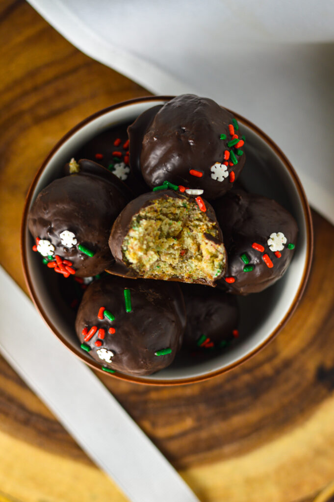 Easy Christmas Cake Balls