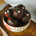 Easy Christmas Cake Balls