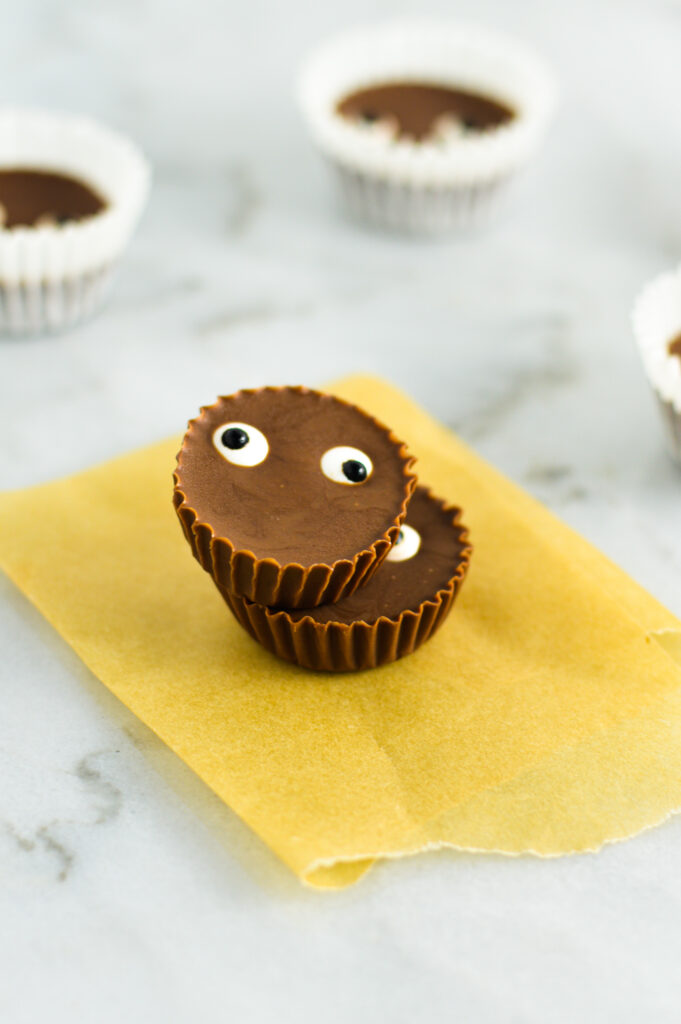 Halloween Nutella Cups