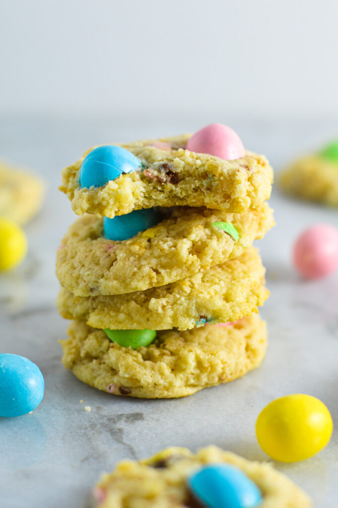 Crispy Mini Egg Cream Cheese Cookies