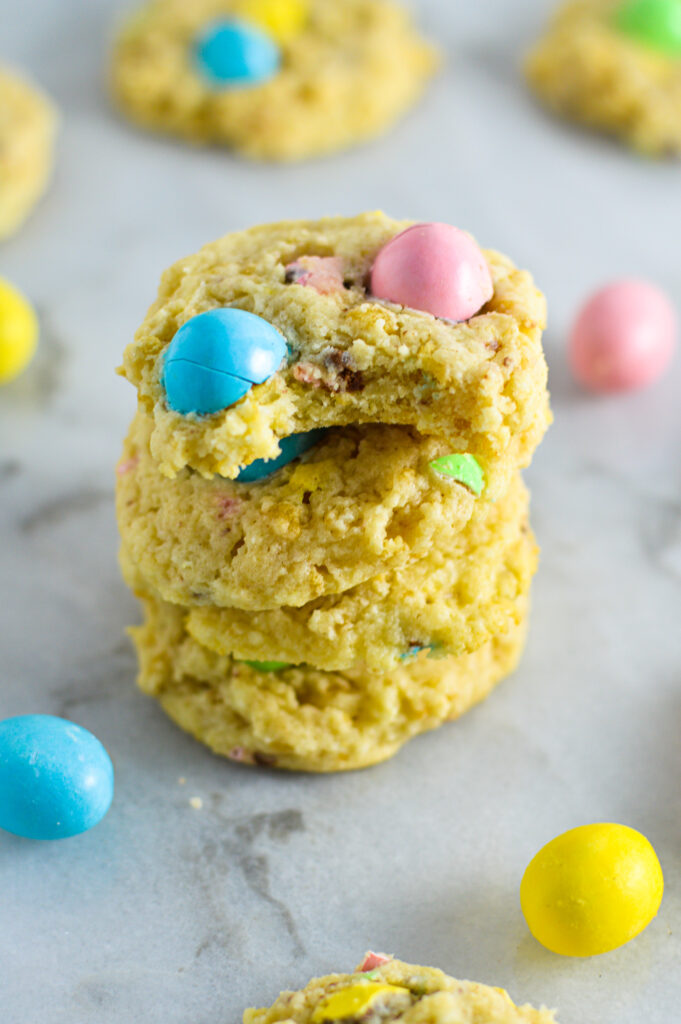 Crispy Mini Egg Cream Cheese Cookies