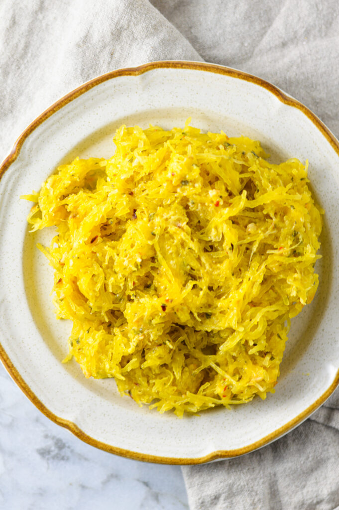 Instant Pot Garlic Parmesan Spaghetti Squash