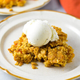 Nectarine Crisp