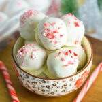 Easy Peppermint Cake Balls