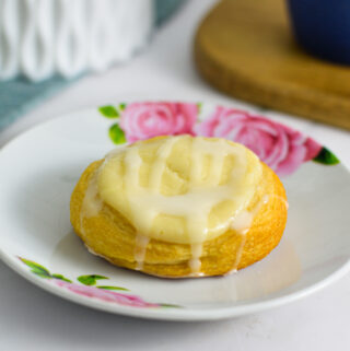 Easy Cream Cheese Danishes