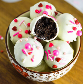 Valentine's Day Oreo Truffles