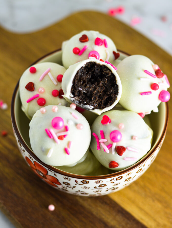 Valentine's Day Oreo Truffles